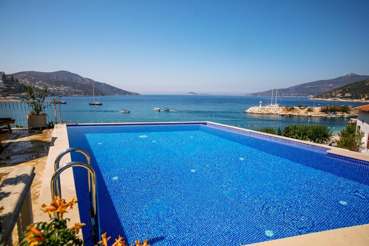 קלקן Pier House Hotel מראה חיצוני תמונה