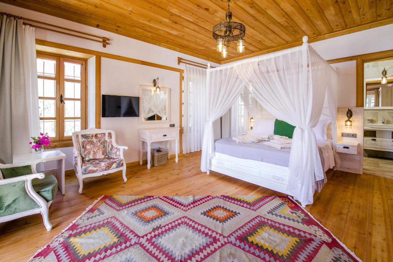 קלקן Pier House Hotel מראה חיצוני תמונה